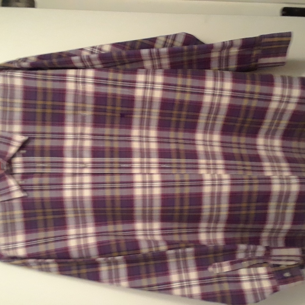Twenty X Long Sleeve Button Down Shirt